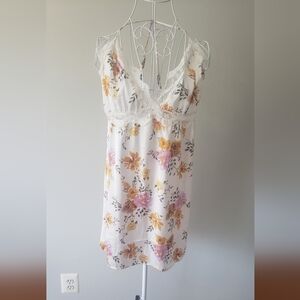 XL Sleepwear Bundle - Nightie and Shirt